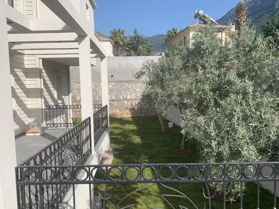 Havuzlu Korunakli Jakuzili Villa Fethiye Exteriör bild